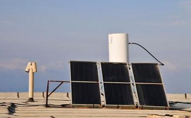 光伏全線爆發(fā) 新能源最強(qiáng)風(fēng)口來襲，光伏設(shè)備產(chǎn)業(yè)迎來黃金時(shí)代